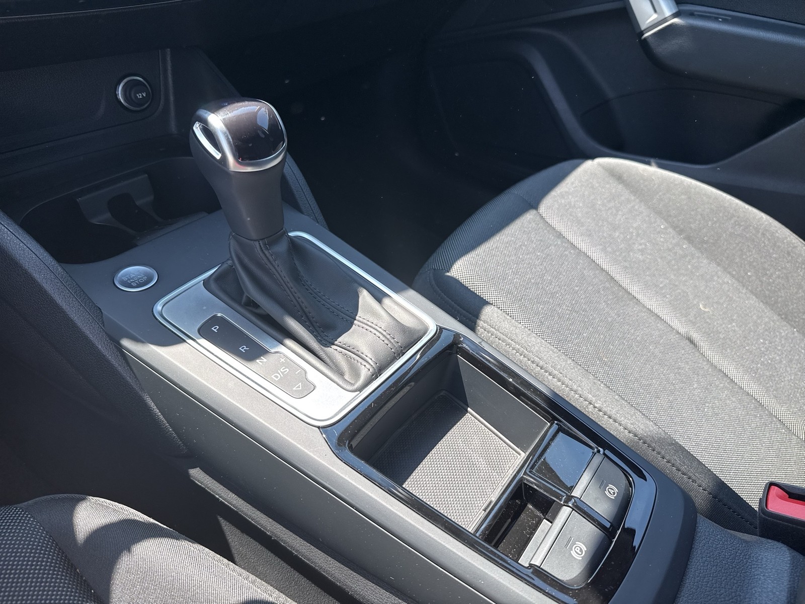 Audi Q2 35 advanced CAM ACC LM17 E-KLAPPE NAVI