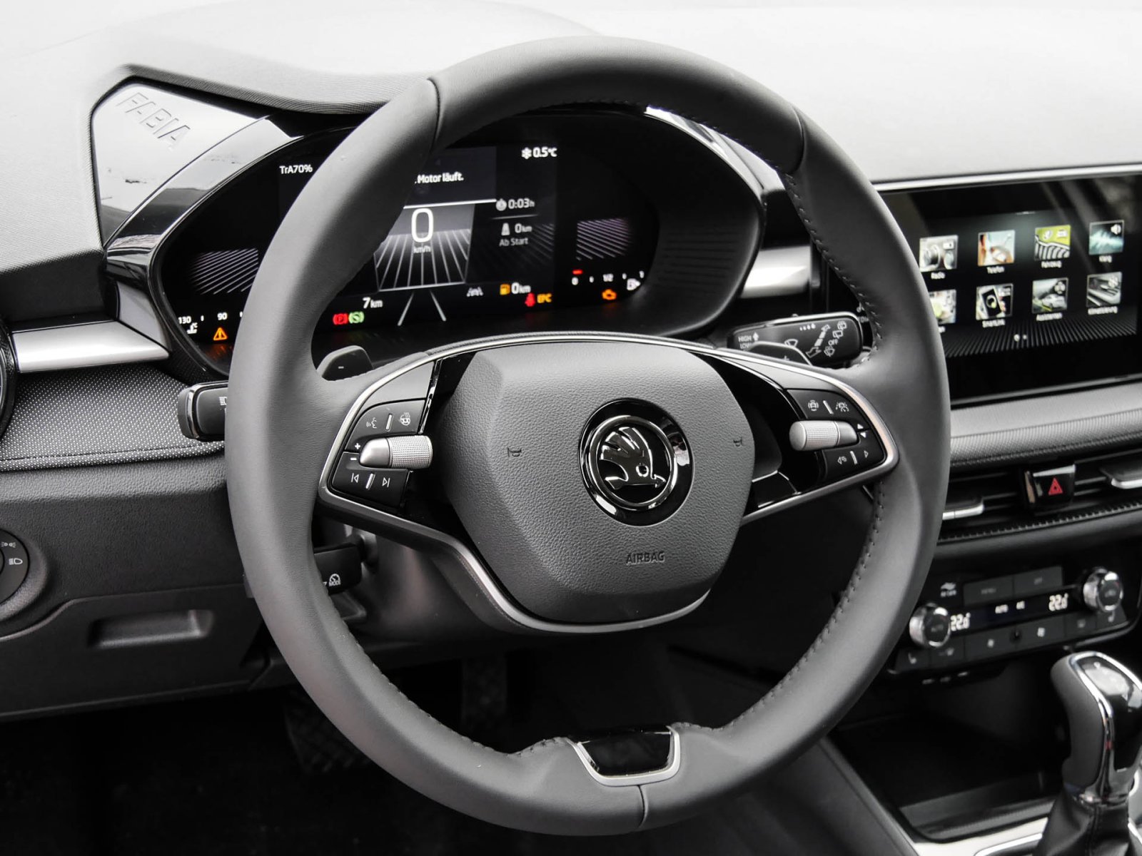 Skoda Fabia 1.0 DRIVE CAM AHK-VORB. ACC ALU LED SITZHZ.