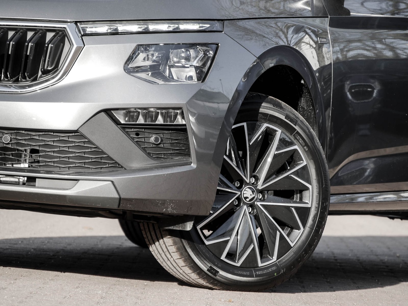 Skoda Kamiq 1.0 SELECTION AHK CAM ACC LM17 CARPLAY