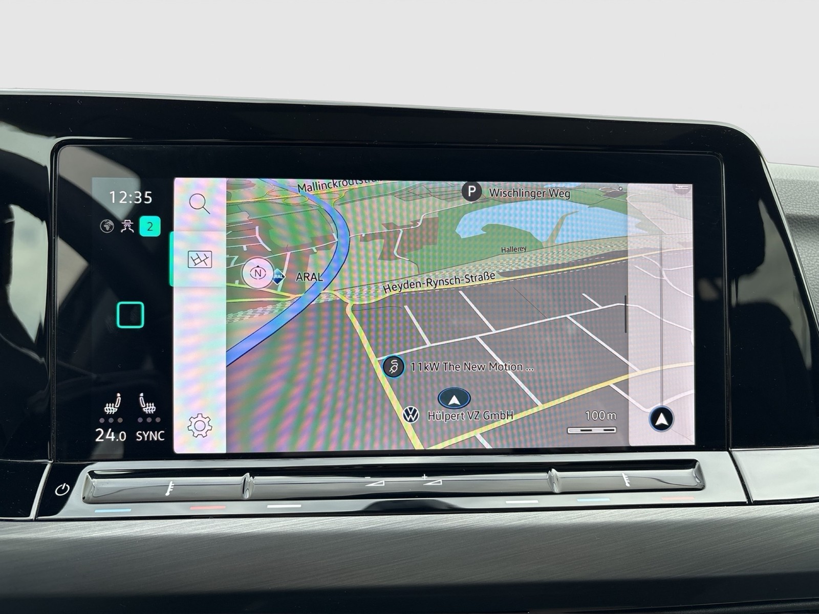 Volkswagen Golf VIII 2.0 STYLE 4X4 PANO HARMAN KARDON CAM