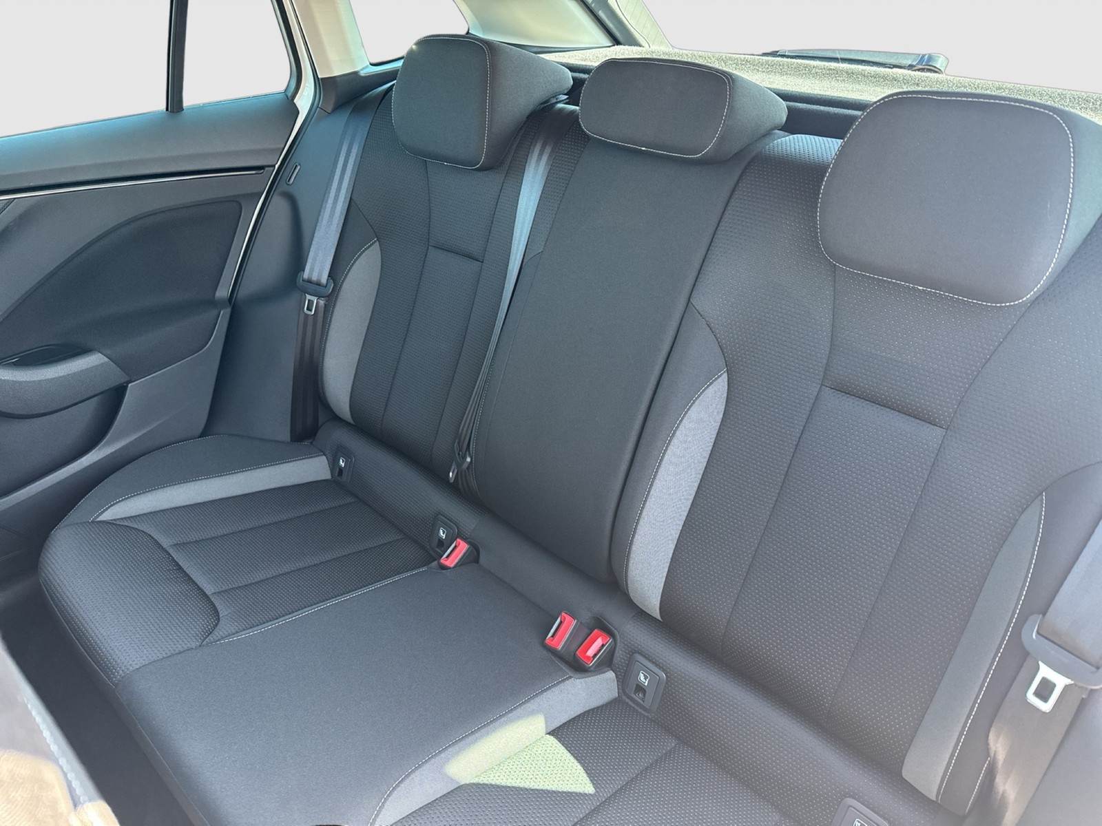 Skoda Scala 1.0 TOUR NAVI LM17 CARPLAY SITZHEIZUNG