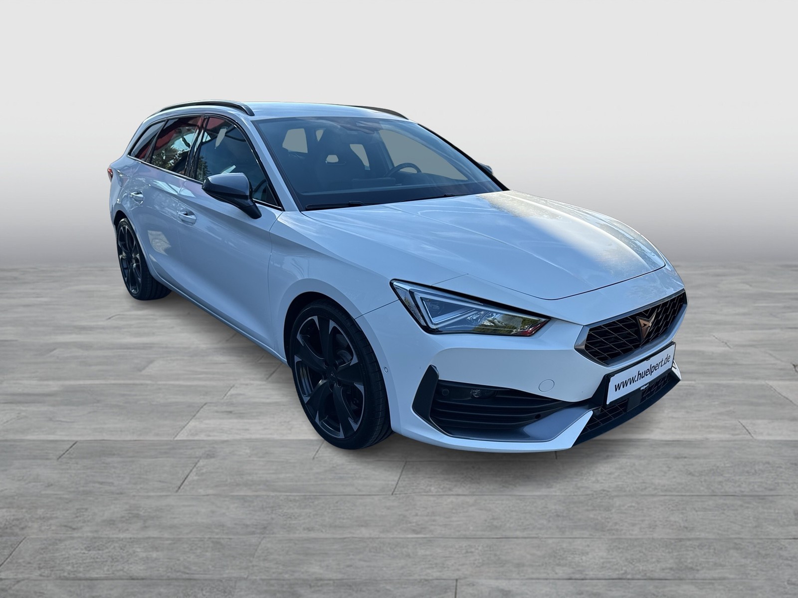 Cupra Leon ST 1.4 HYBRID VZ CAM LM19 NAVI SITZHEIZUNG
