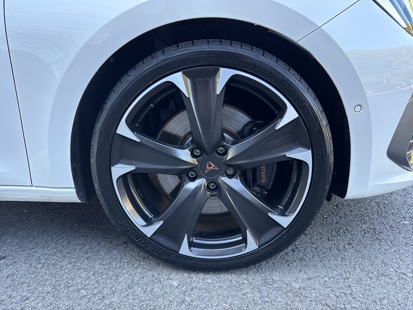 Cupra Leon ST 1.4 HYBRID VZ CAM LM19 NAVI SITZHEIZUNG