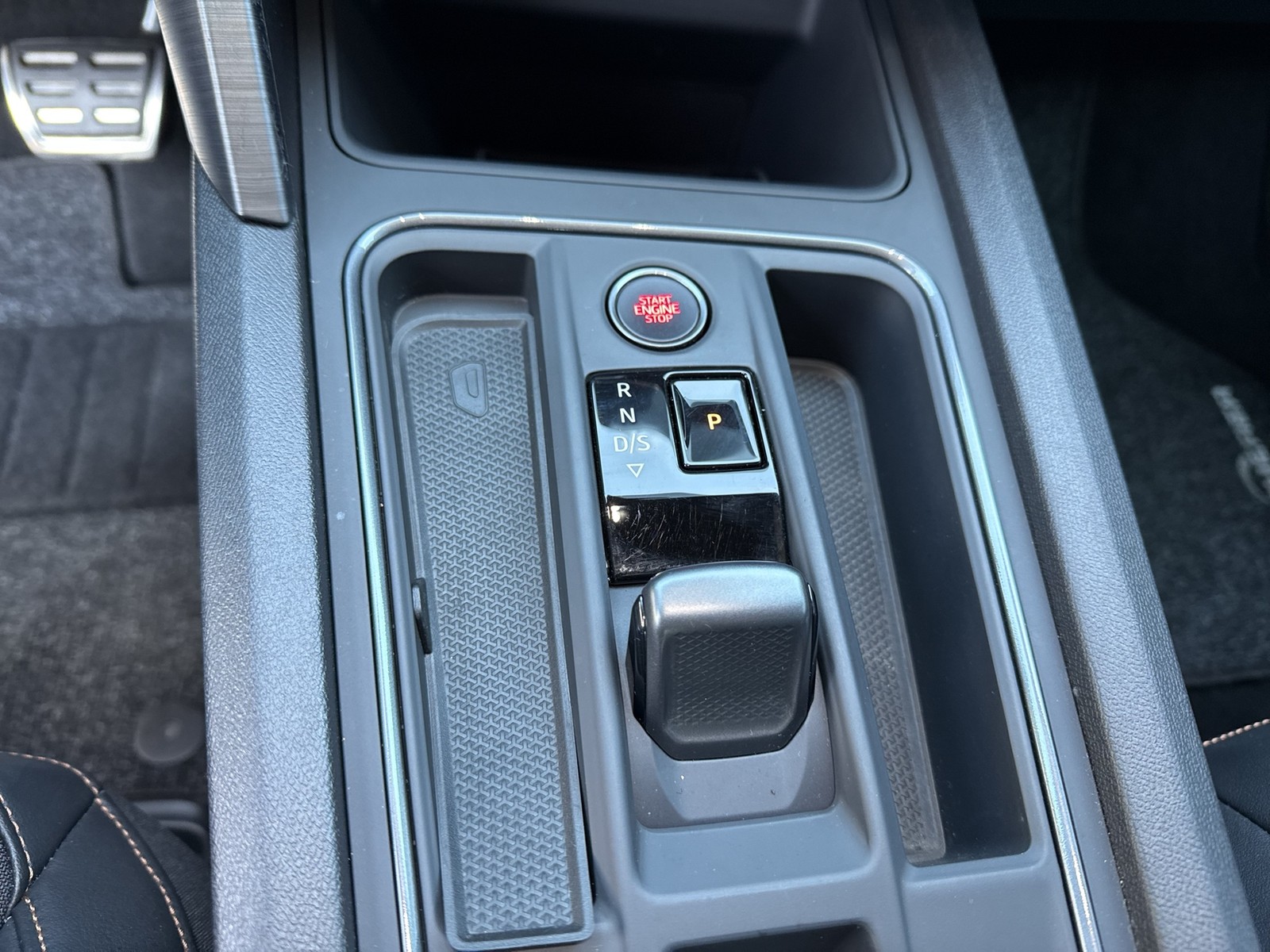 Cupra Leon ST 1.4 HYBRID VZ CAM LM19 NAVI SITZHEIZUNG