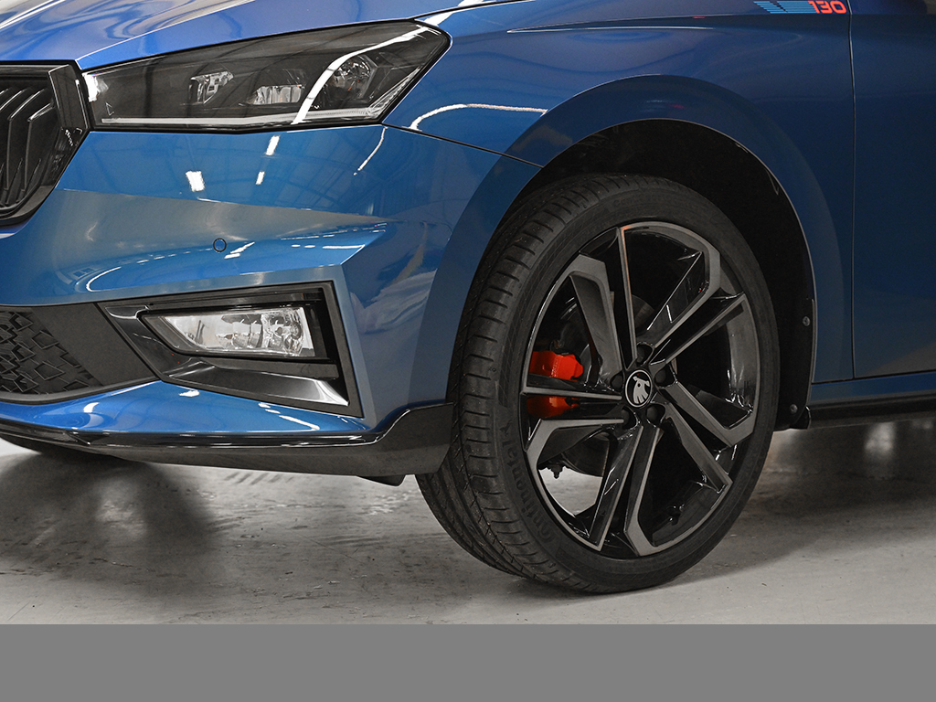 Skoda Fabia 1.5 130 DSG 177PS CAM KEYLESS NAVI LM18