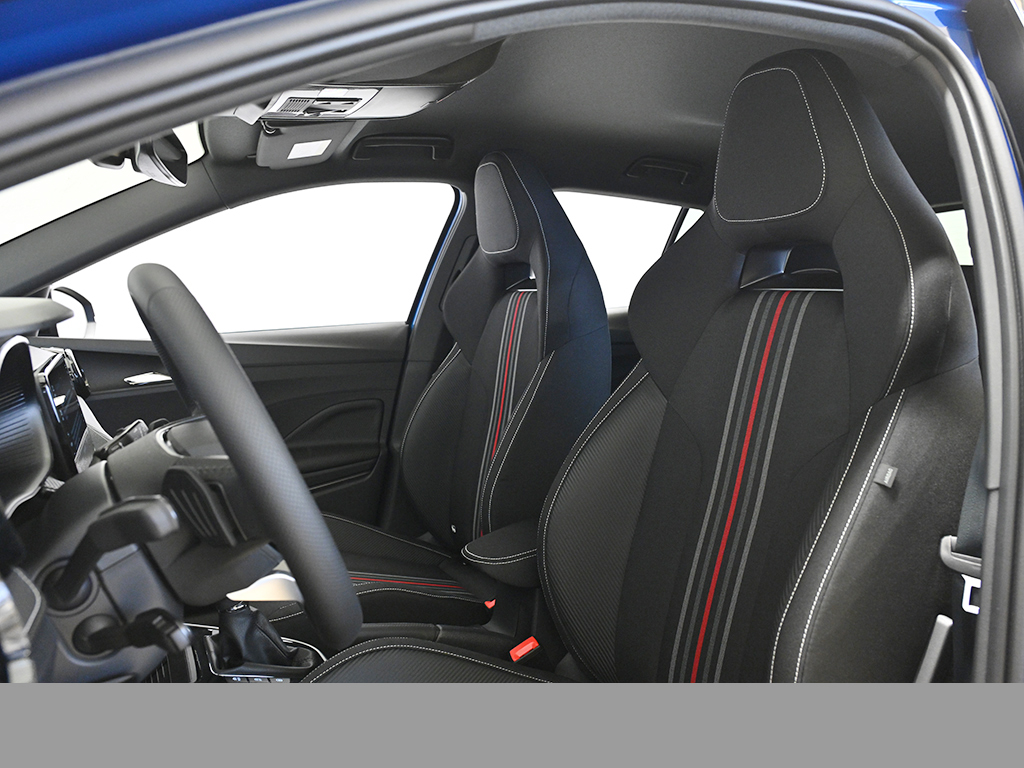 Skoda Fabia 1.5 130 DSG 177PS CAM KEYLESS NAVI LM18