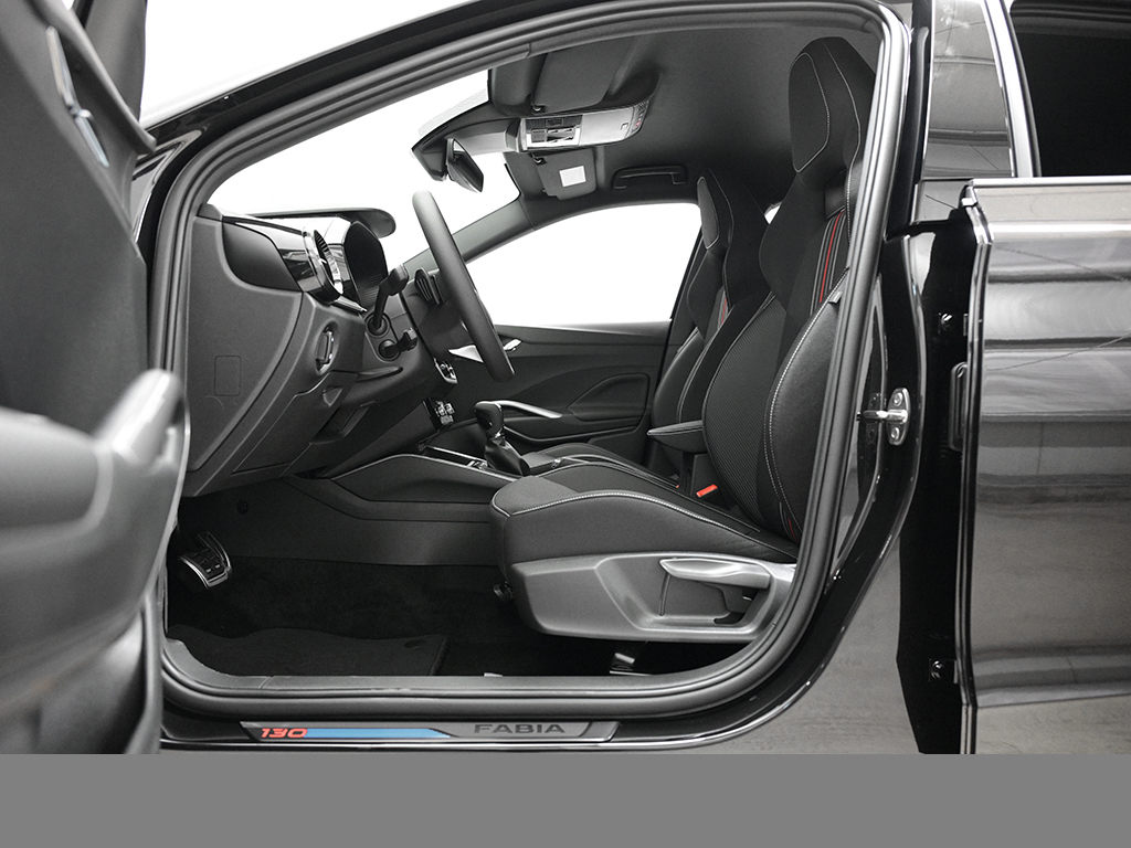 Skoda Fabia 1.5 130 DSG 177PS SPORT ACC NAV SHZ