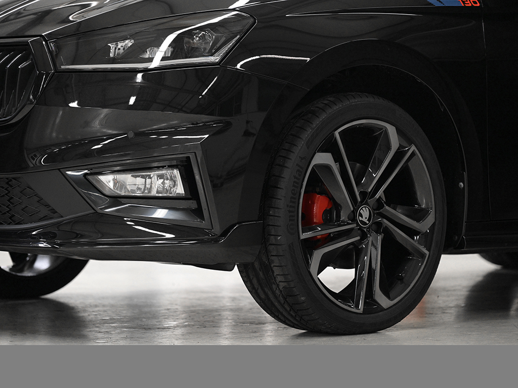 Skoda Fabia 1.5 130 DSG 177PS SPORT ACC NAV SHZ