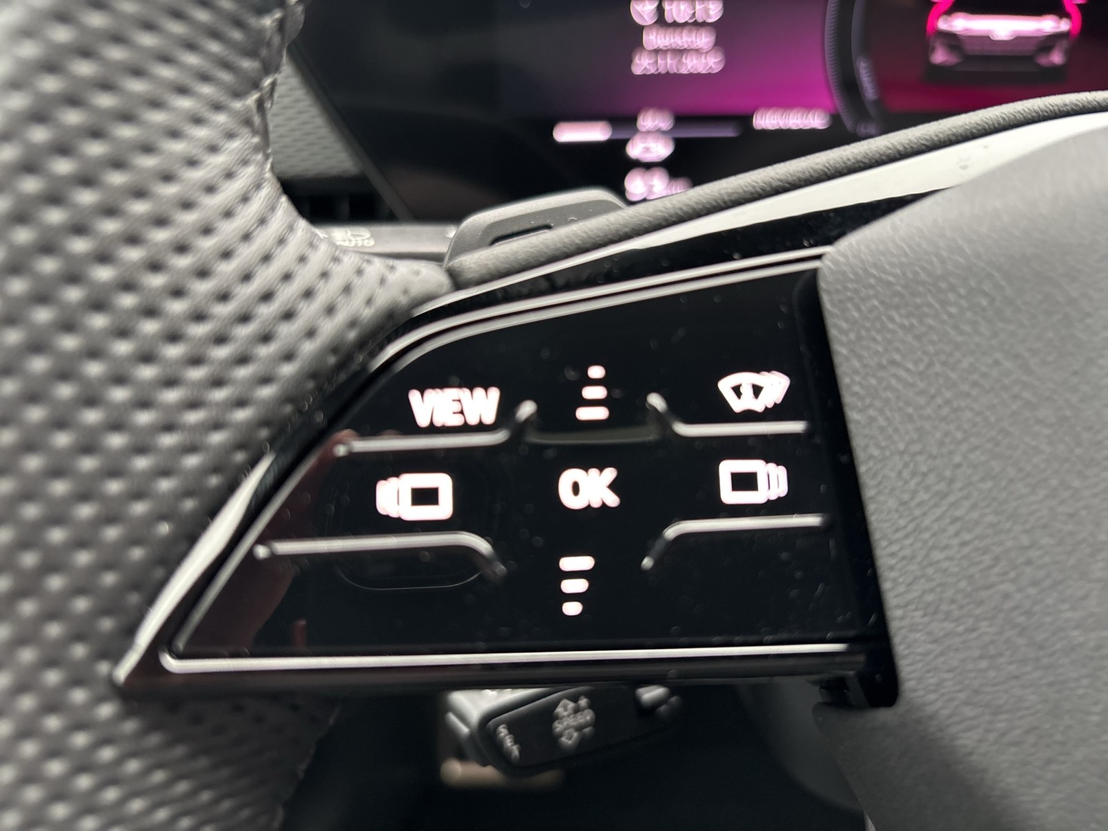 Audi A6 e-tron Avant performance S LINE PANO AHK LM21