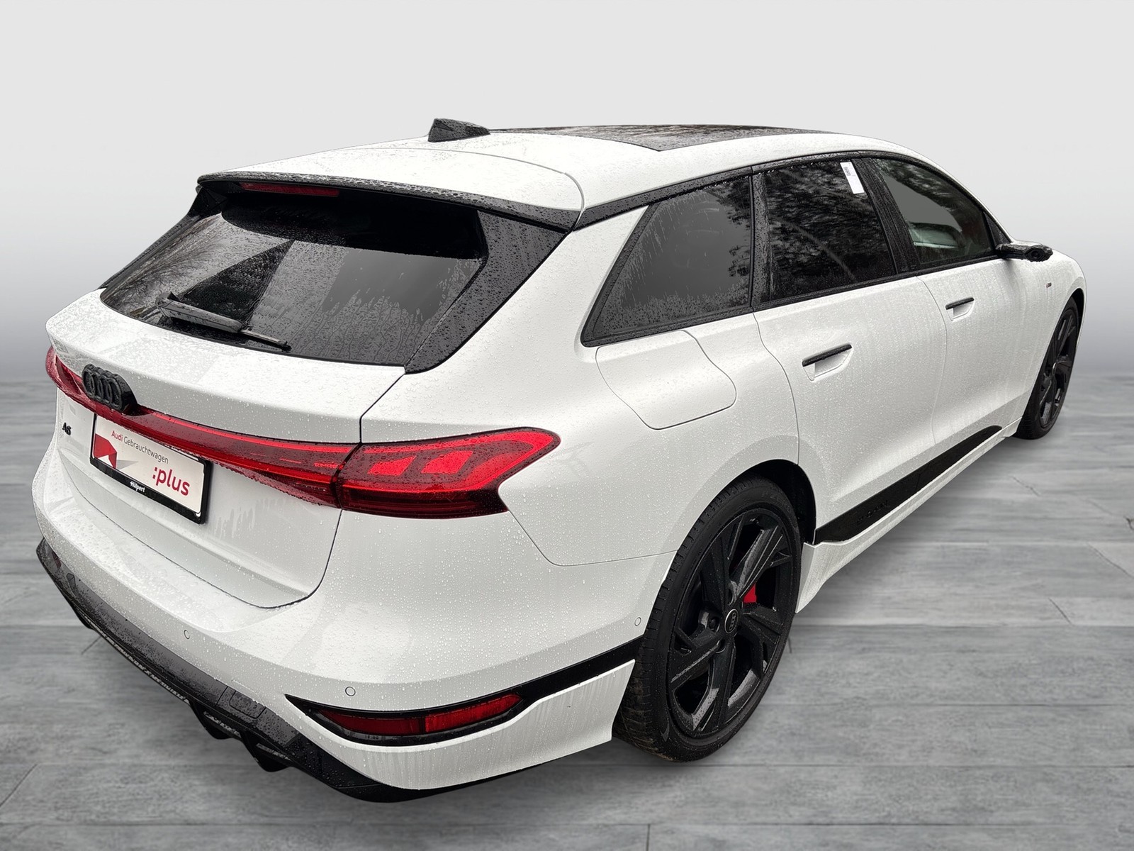 Audi A6 e-tron Avant performance S LINE PANO AHK LM21