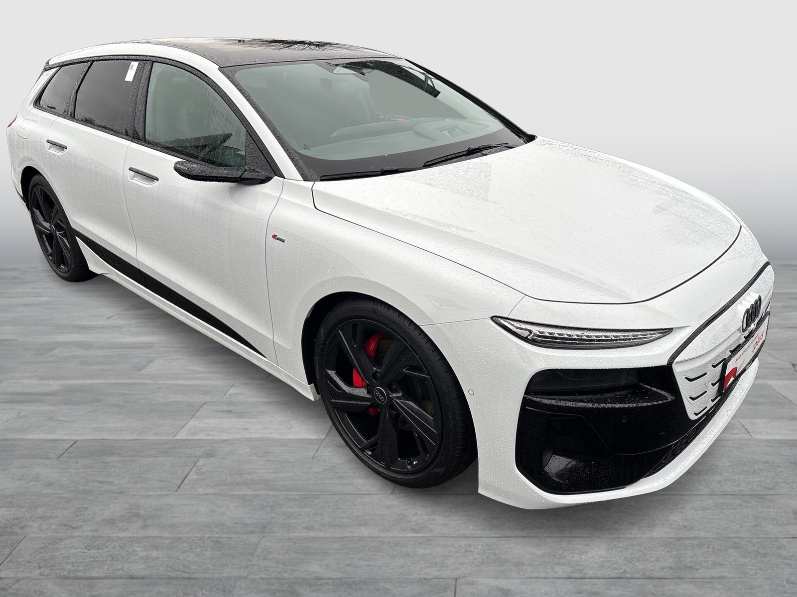 Audi A6 e-tron Avant performance S LINE PANO AHK LM21