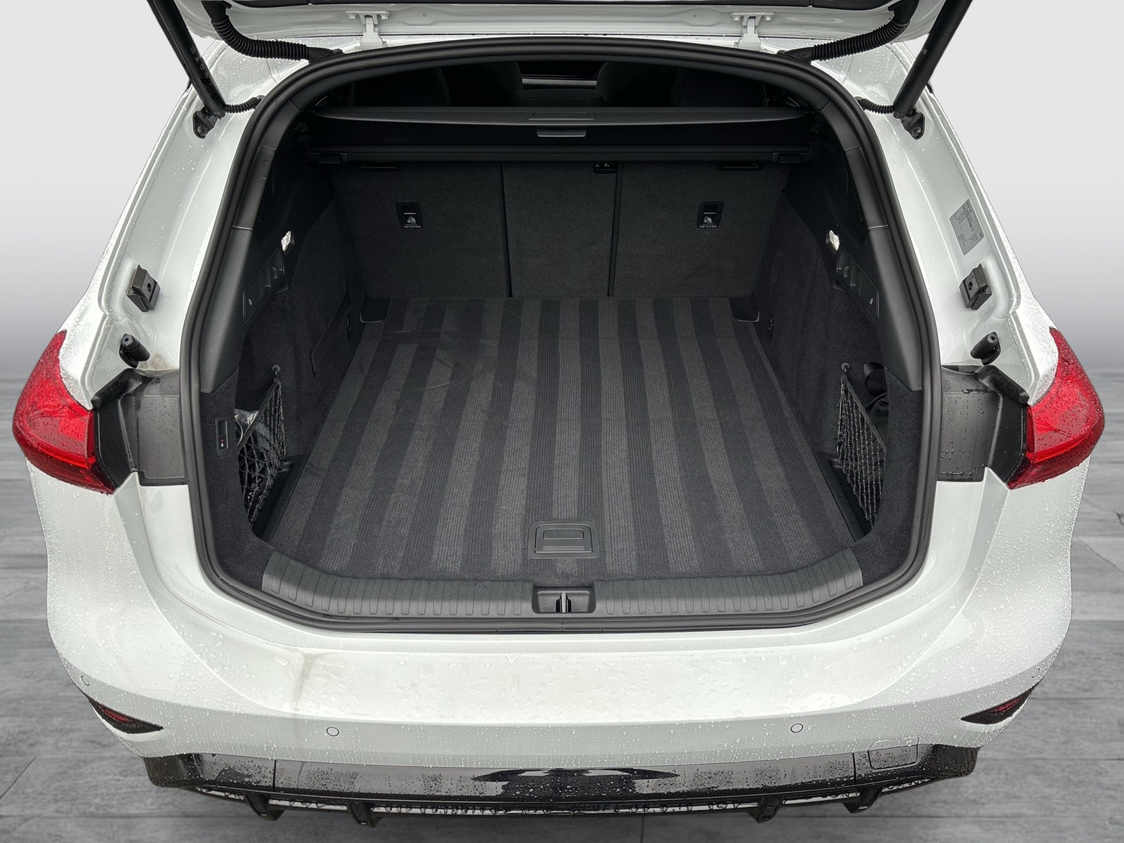 Audi A6 e-tron Avant performance S LINE PANO AHK LM21