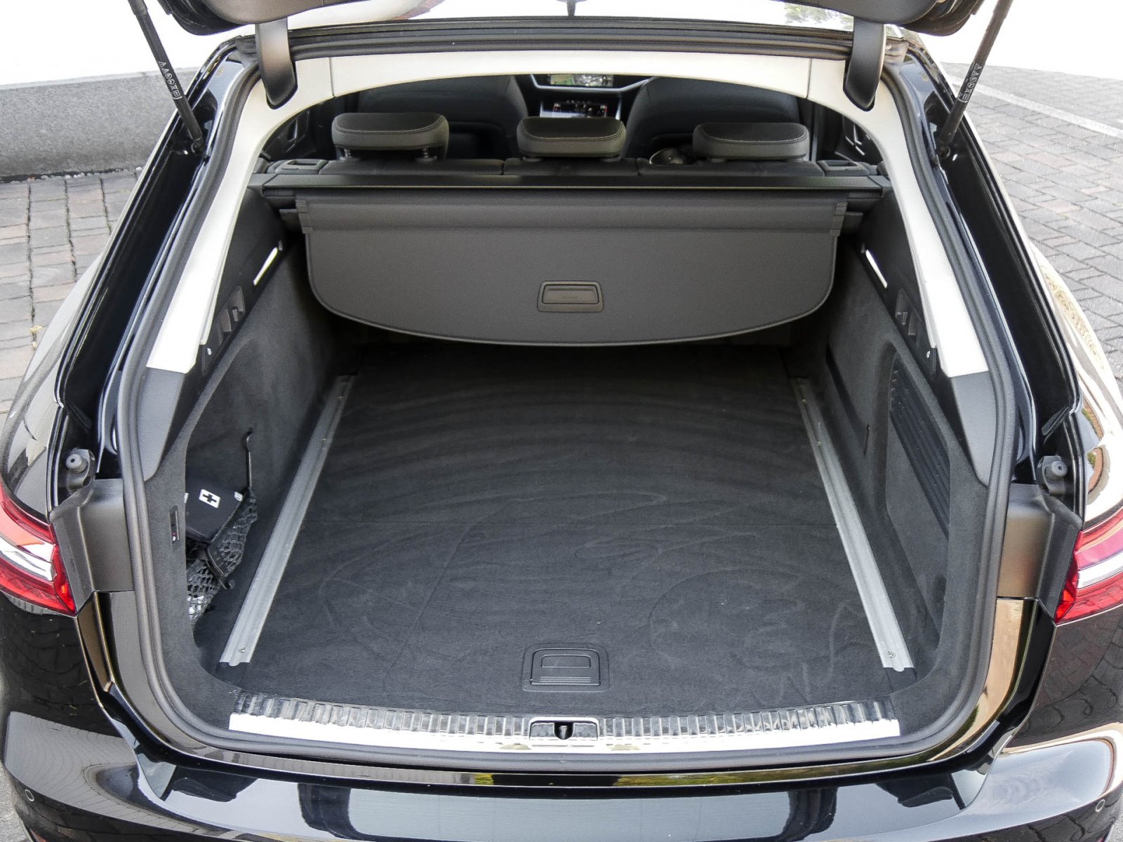 Audi A6 Avant 40 quattro advanced AHK MATRIXLED NAVI+