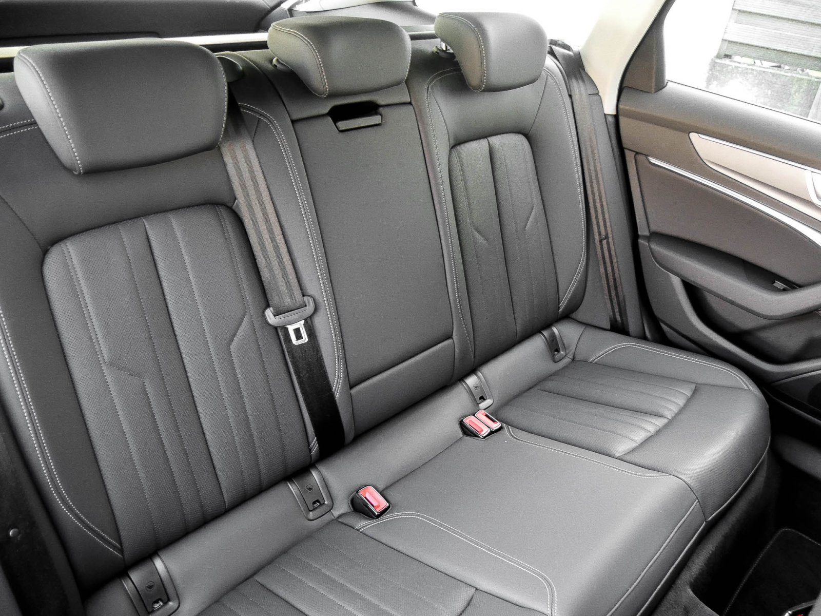 Audi A6 Avant 40 quattro advanced AHK MATRIXLED NAVI+
