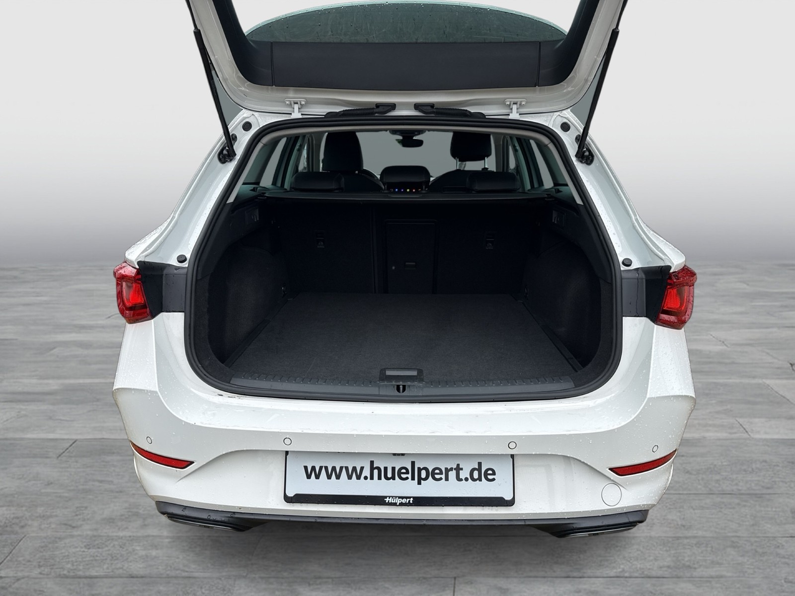 Cupra Leon ST 1.5 eTSI CAM LM18 NAVI SITZHEIZUNG