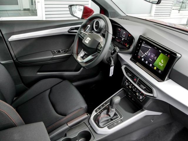 Seat Arona 1.0 FR KAMERA LM17 NAVI SITZHEIZUNG LED