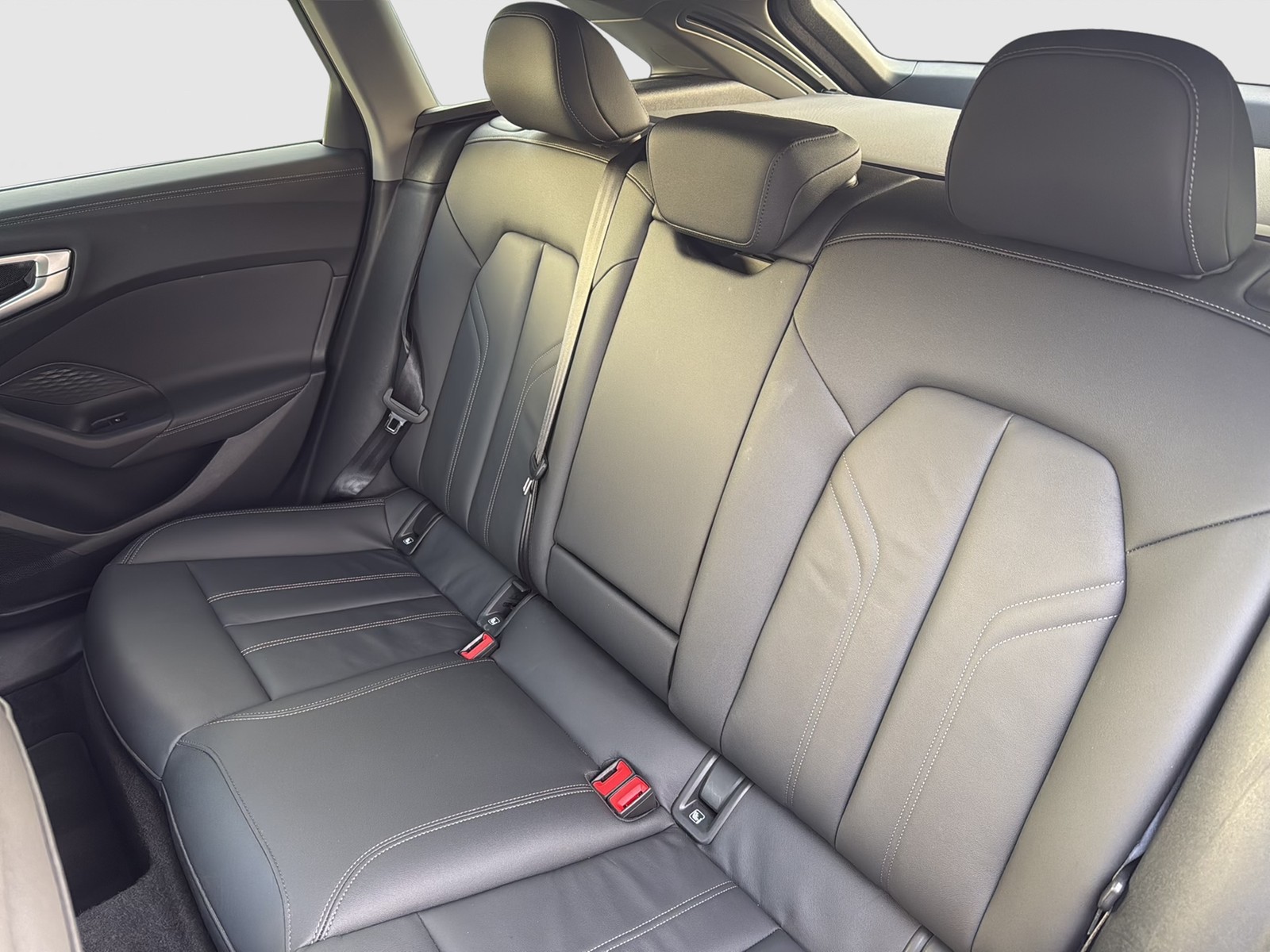 Audi A5 Avant B&O CAM ACC LM18 E-KLAPPE NAVI CARPLAY