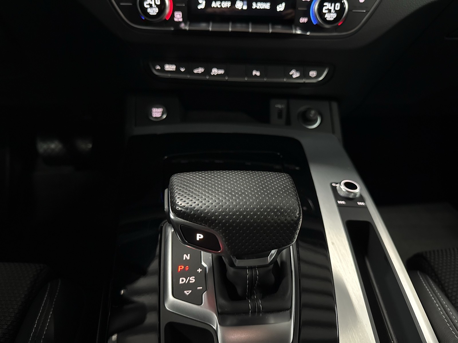 Audi Q5 Sportback 50 quattro HYBRID S LINE AHK CAM 20Z