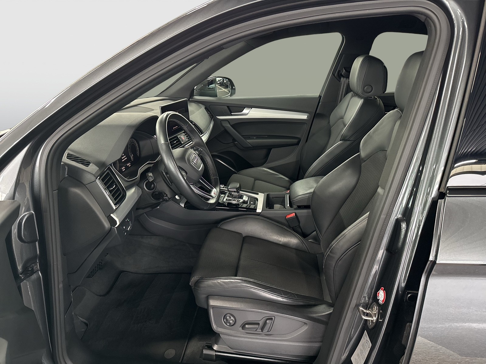 Audi Q5 Sportback 50 quattro HYBRID S LINE AHK CAM 20Z