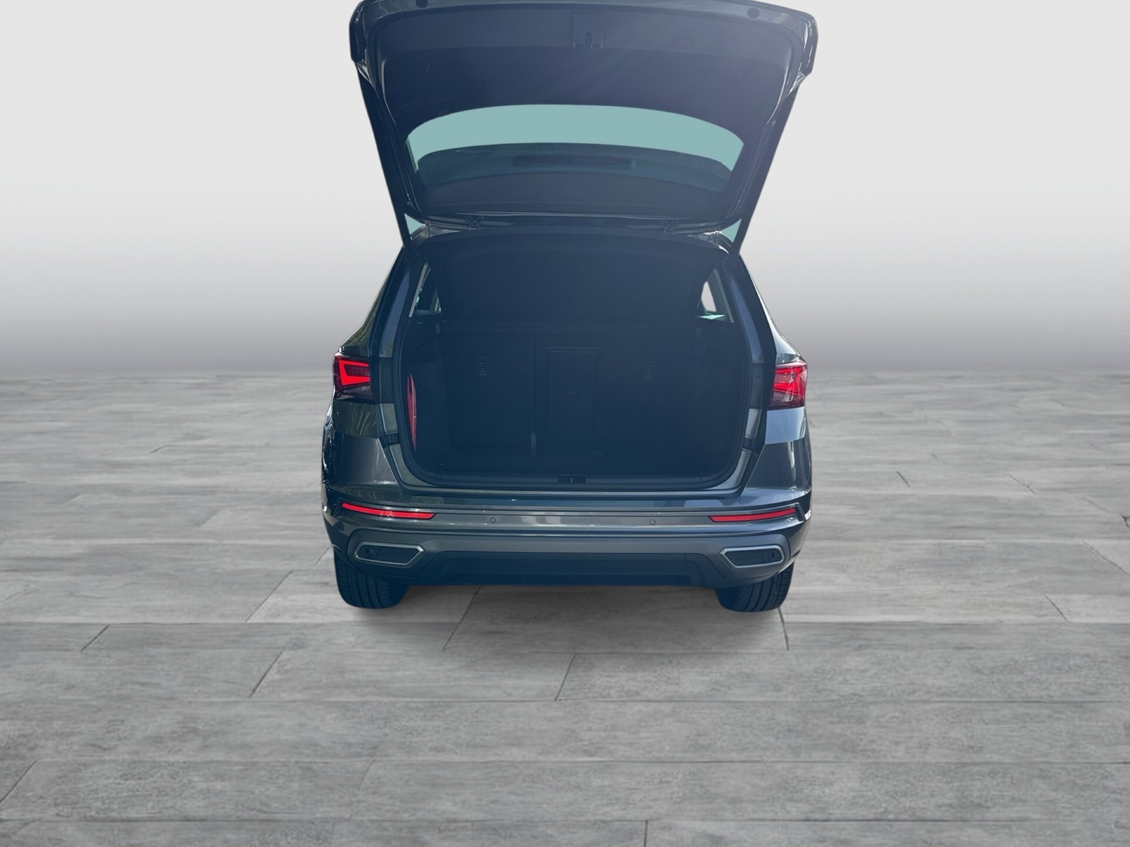 Seat Ateca 2.0 FR PANO AHK CAM ALU18" eKLAPPE NAVI