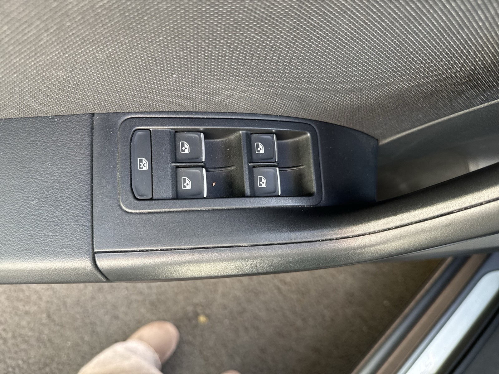 Seat Ateca 2.0 FR PANO AHK CAM ALU18" eKLAPPE NAVI