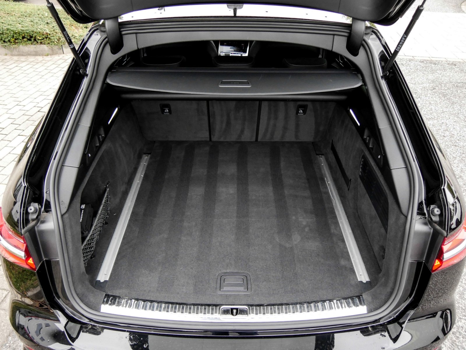 Audi A6 Avant 45 S LINE CAM ACC ALU19 eKLAPPE NAVI+