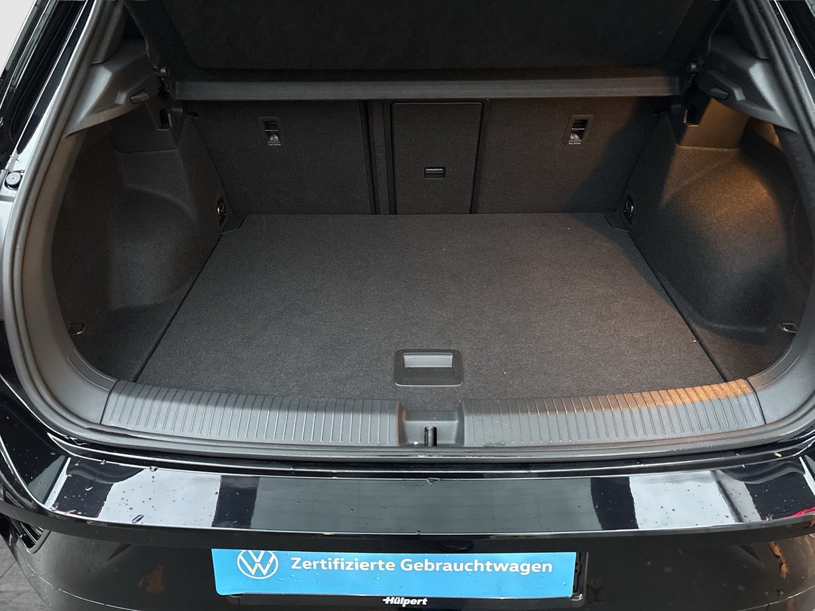 Volkswagen T-Roc 2.0 R 4X4 AKRAPOVIC LEDER PANO CAM ACC 19Z