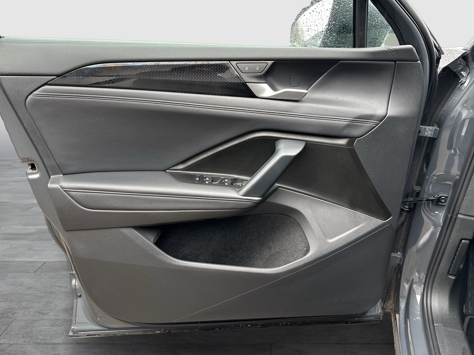 Volkswagen Tayron 2.0 LIFE 4X4 AHK CAM ACC 18Z NAVI CARPLAY