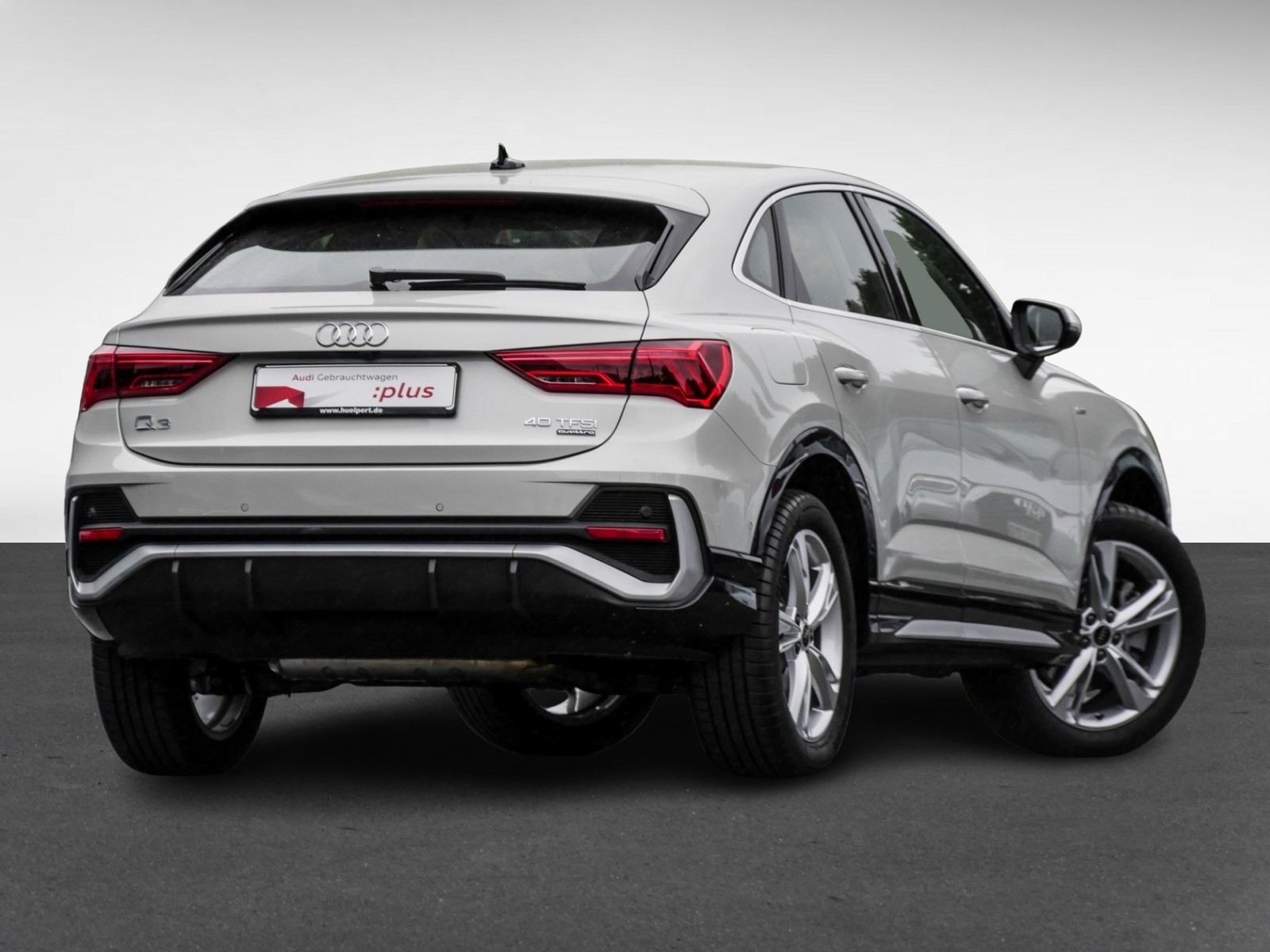 Audi Q3 Sportback 40 quattro S LINE AHK CAM ACC LM19
