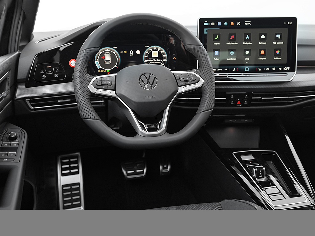 Volkswagen Golf Variant VIII 2.0 R-LINE BLACKSTYLE PANO CAM