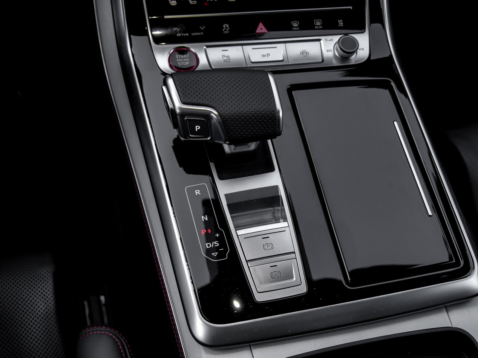 Audi SQ8 TFSI tiptronic MatrixLED+AHK+Optikpaket+B&O+Massage