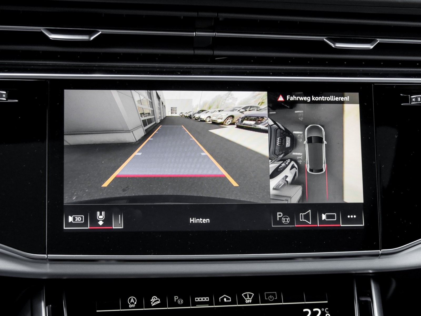 Audi SQ8 TFSI tiptronic MatrixLED+AHK+Optikpaket+B&O+Massage