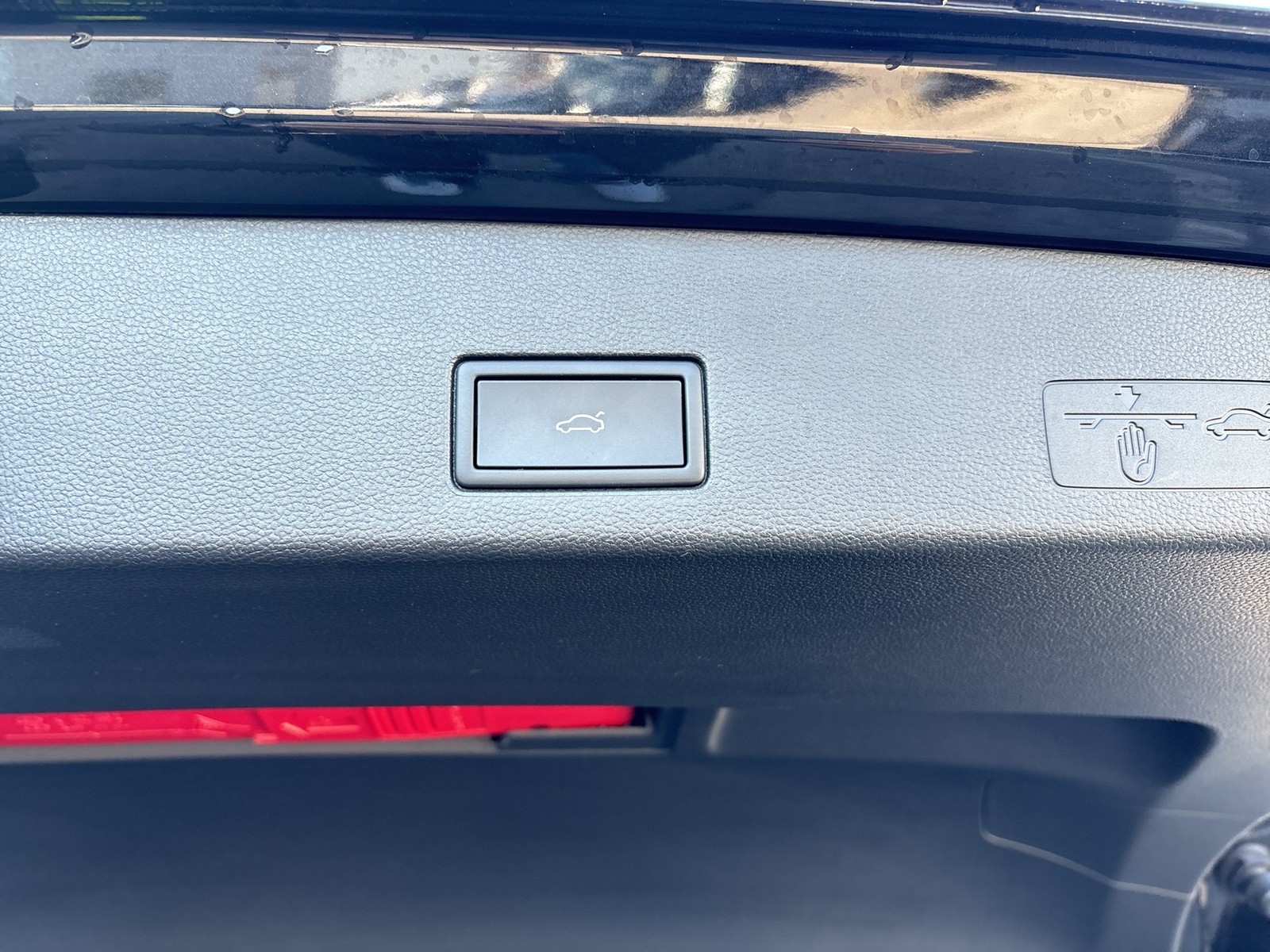 Volkswagen Golf Variant VIII 2.0 R-LINE BLACKSTYLE PANO CAM