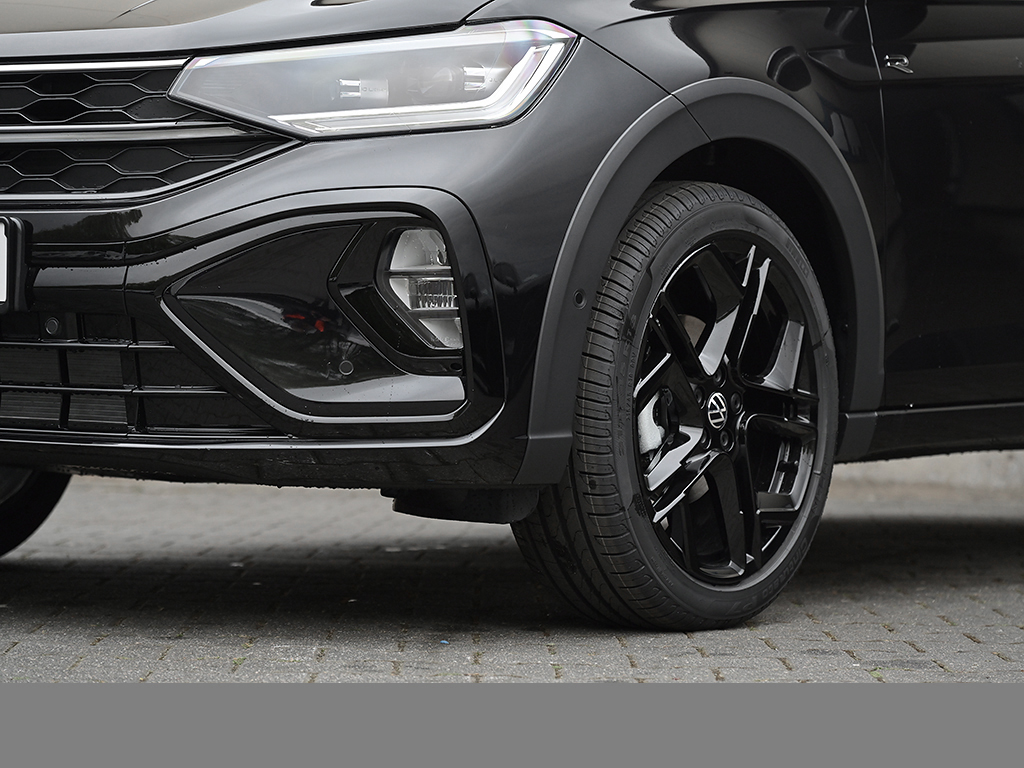 Volkswagen Taigo 1.0 R-LINE BLACK STYLE CAM ACC LM18 NAVI