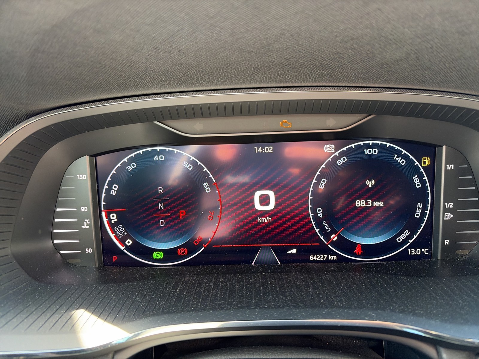 Skoda Octavia Combi 2.0 RS PANO ACC LM19 CARPLAY