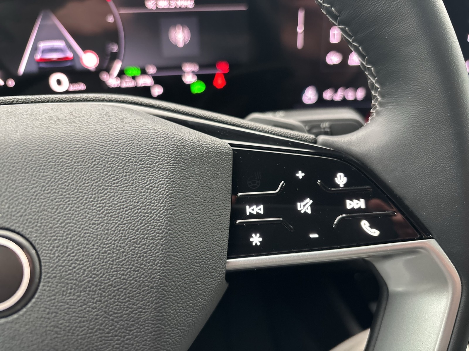 Audi A5 CAM ACC LM18 EKLAPPE NAVI CARPLAY SITZHEIZUNG