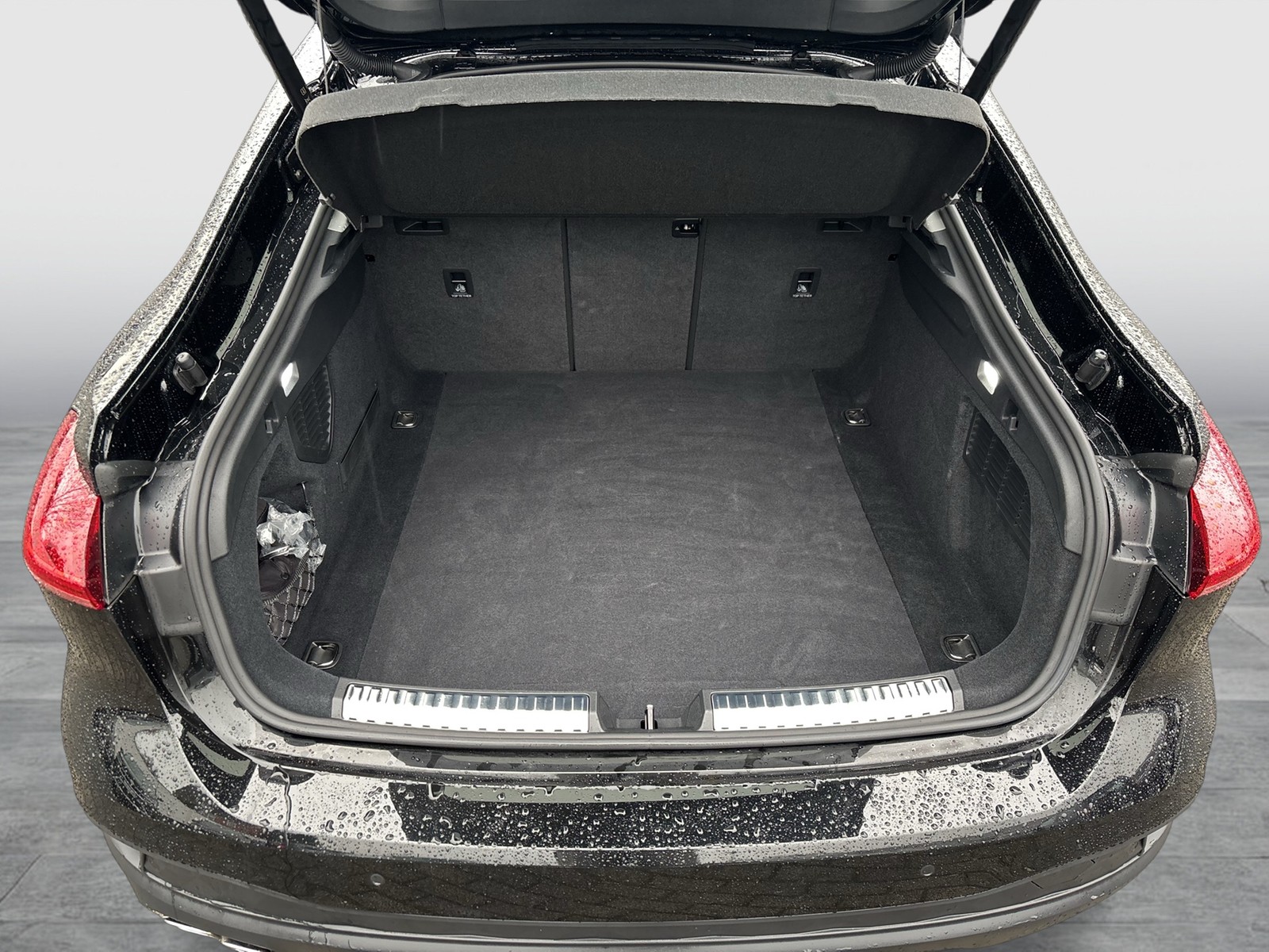 Audi A5 CAM ACC LM18 EKLAPPE NAVI CARPLAY SITZHEIZUNG