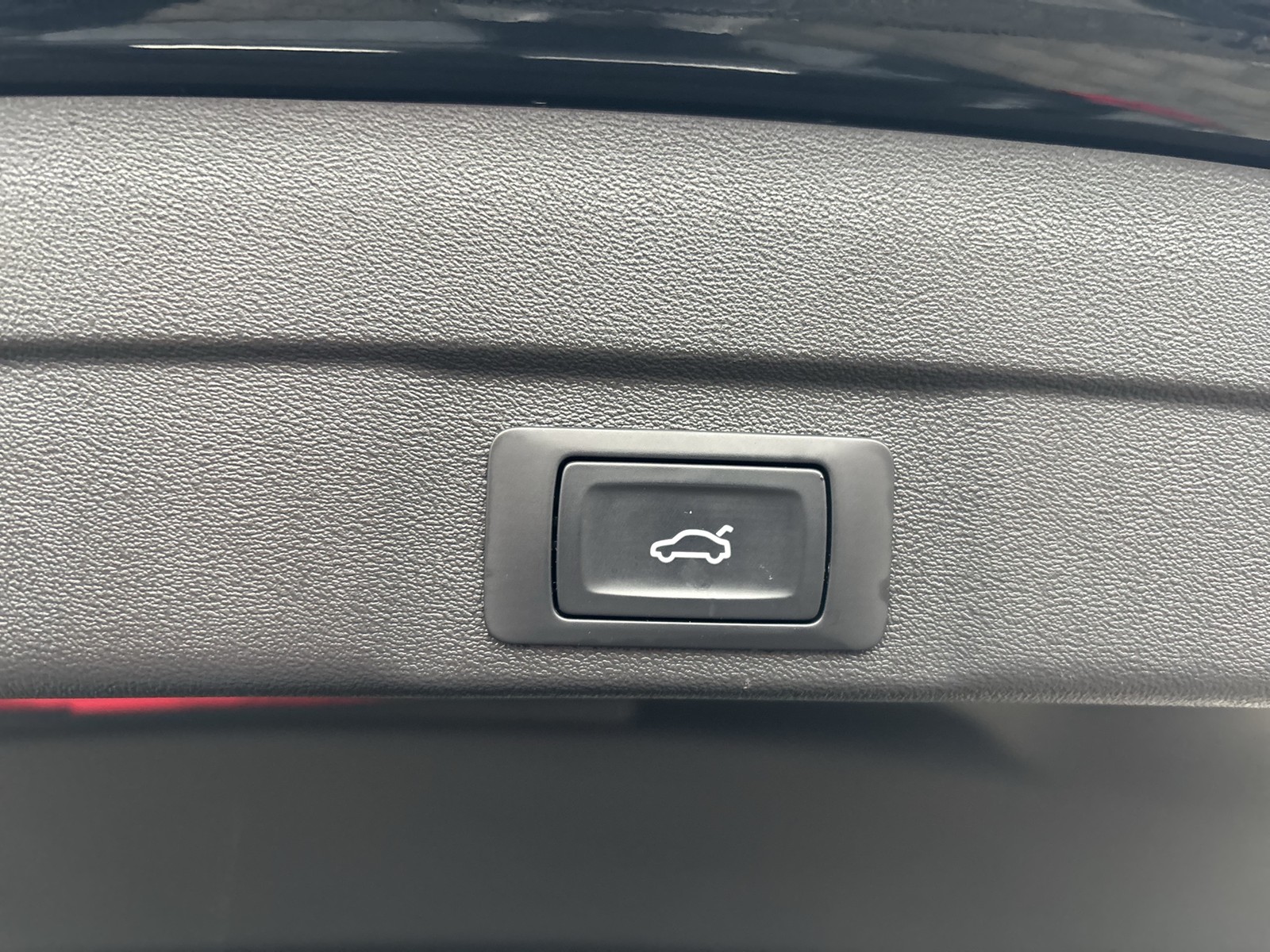 Audi A5 CAM ACC LM18 EKLAPPE NAVI CARPLAY SITZHEIZUNG