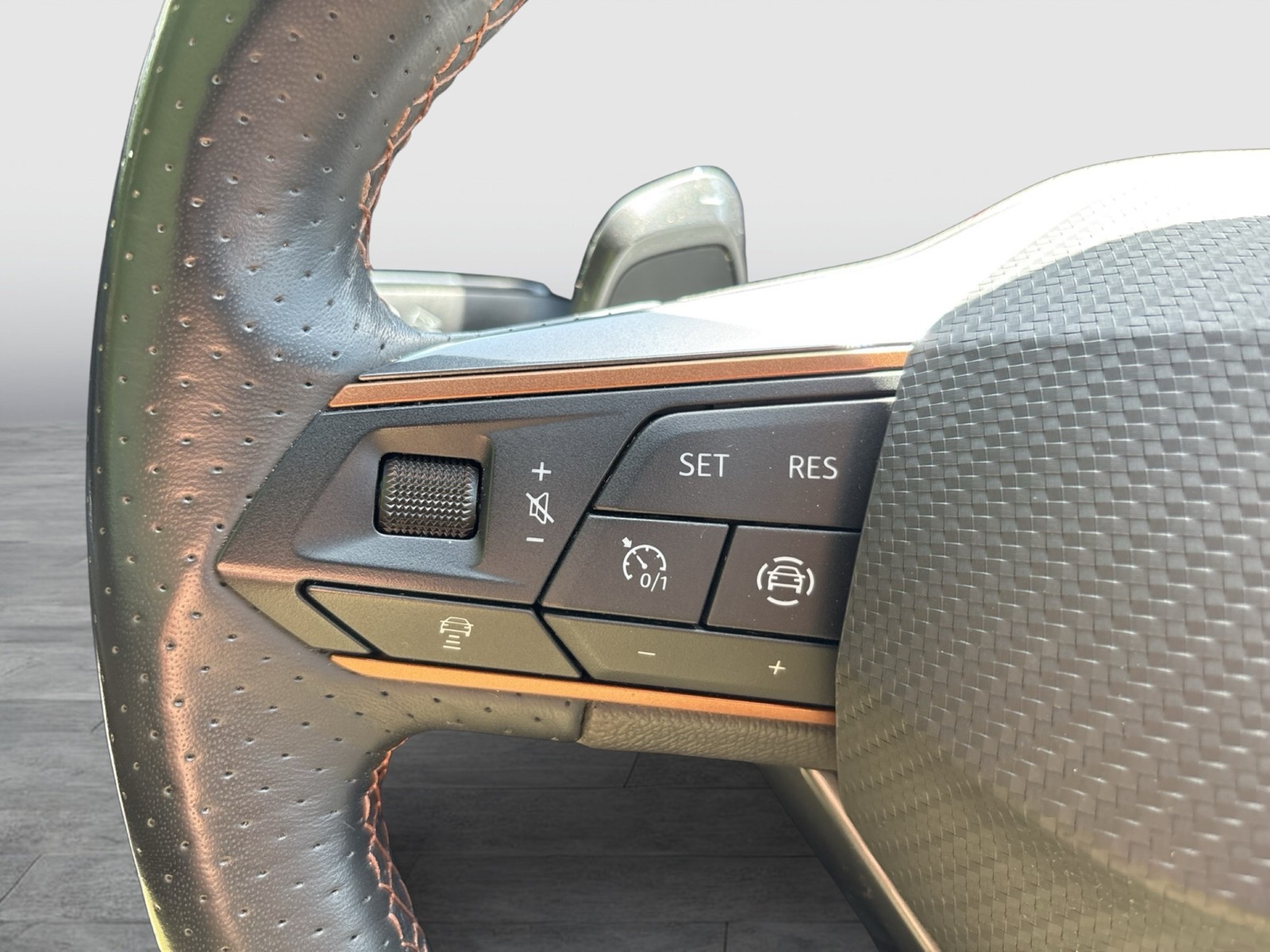 Cupra Formentor 1.4 HYBRID VZ CAM ACC LM19 NAVI SITZHZ