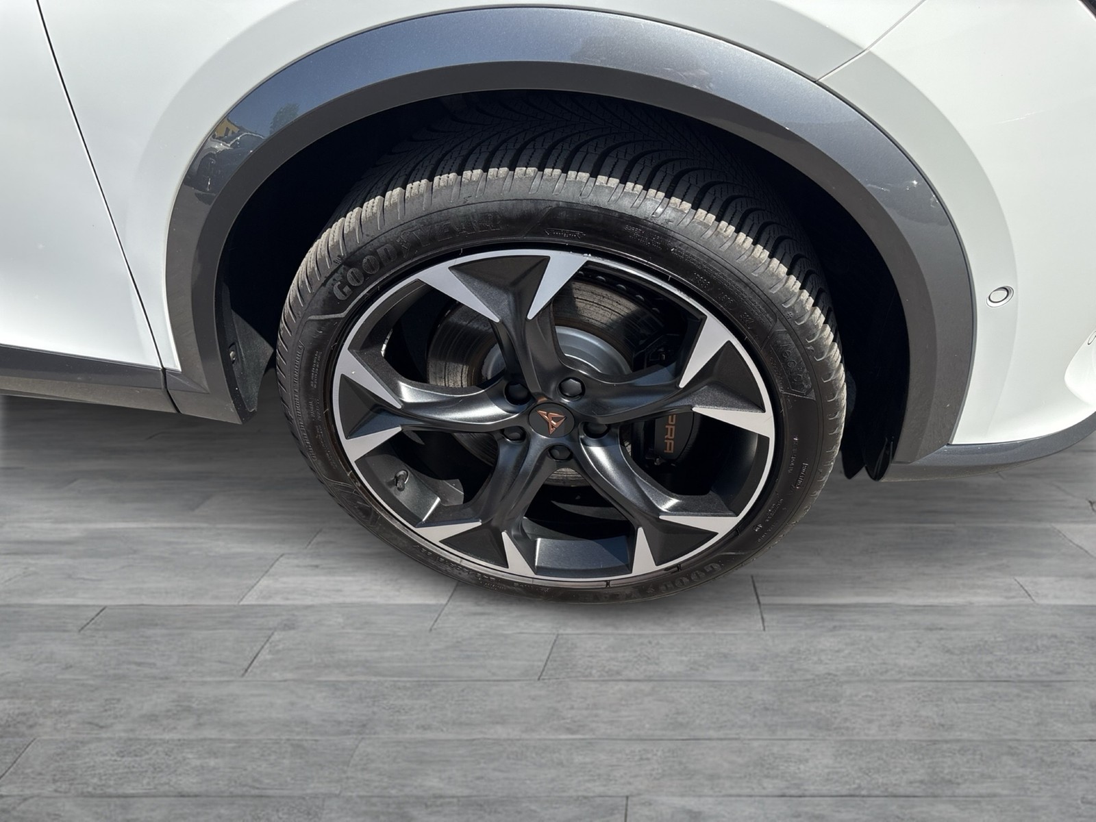 Cupra Formentor 1.4 HYBRID VZ CAM ACC LM19 NAVI SITZHZ