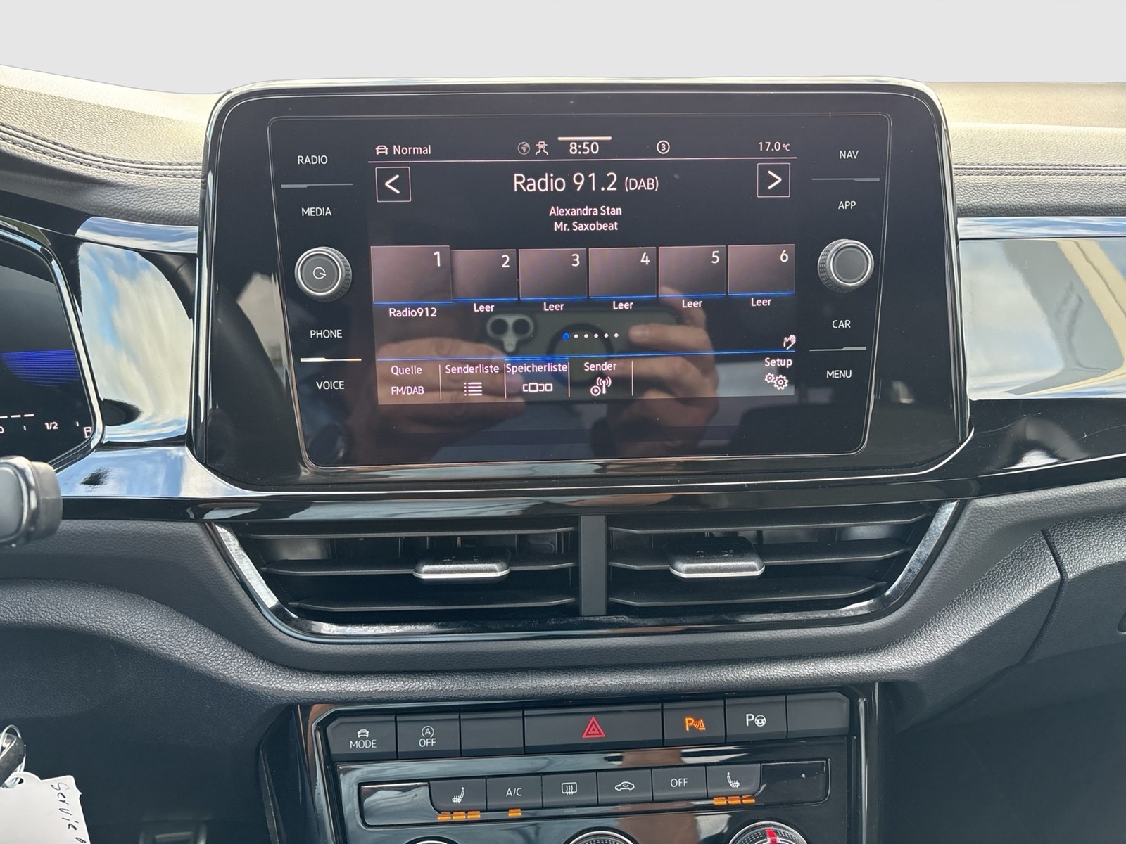 Volkswagen T-Roc 1.0 R-LINE BLACK STYLE ACC LM18 NAVI LED+