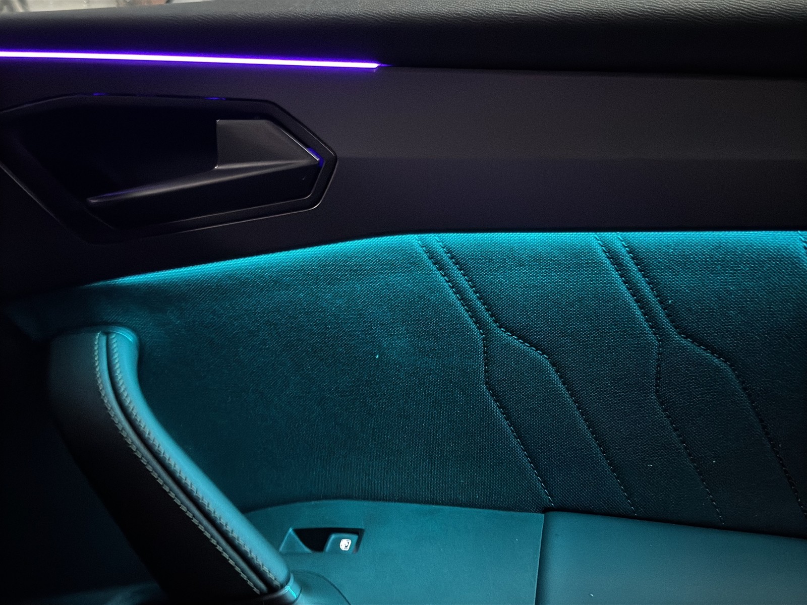 Cupra Leon ST 1.5 eTSI FACELIFT CAM ACC LM18 E-KLAPPE