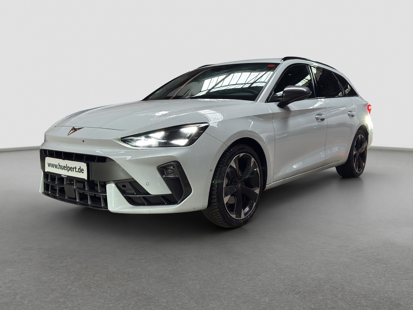 Cupra Leon ST 1.5 eTSI FACELIFT CAM ACC LM18 E-KLAPPE