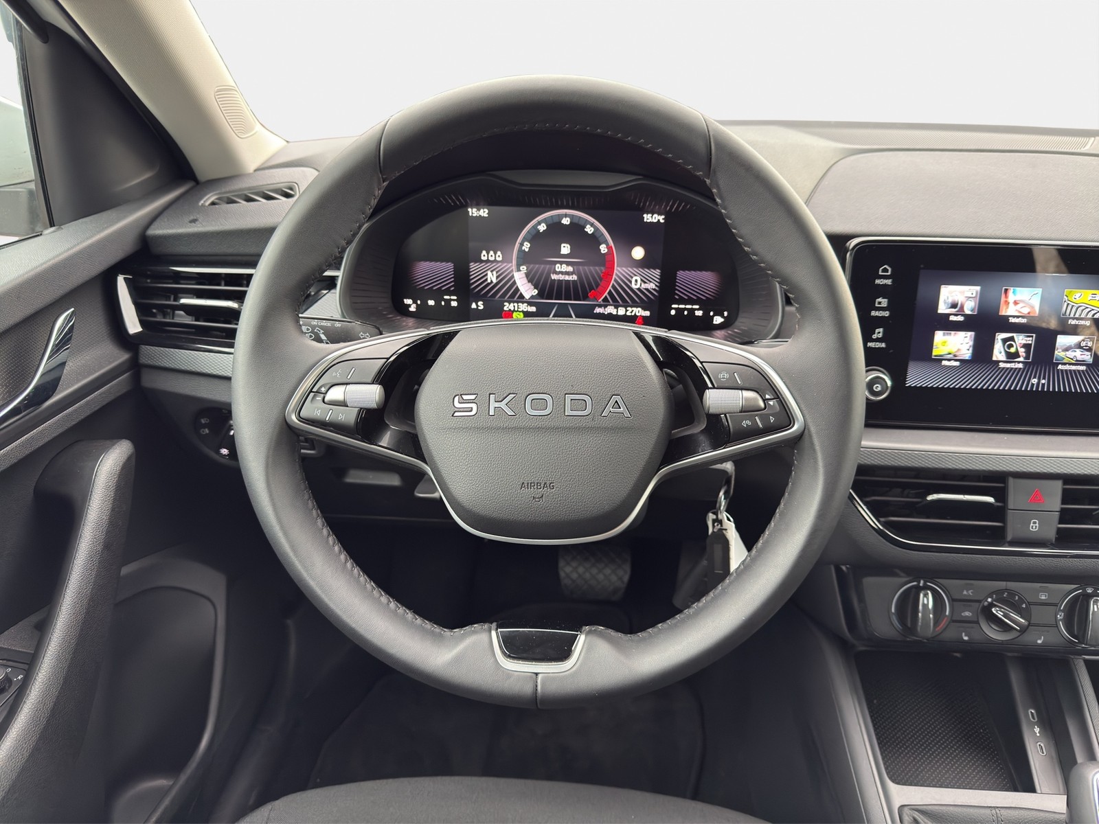 Skoda Scala 1.0 AHK CARPLAY SITZHEIZUNG LED DAB KLIMA