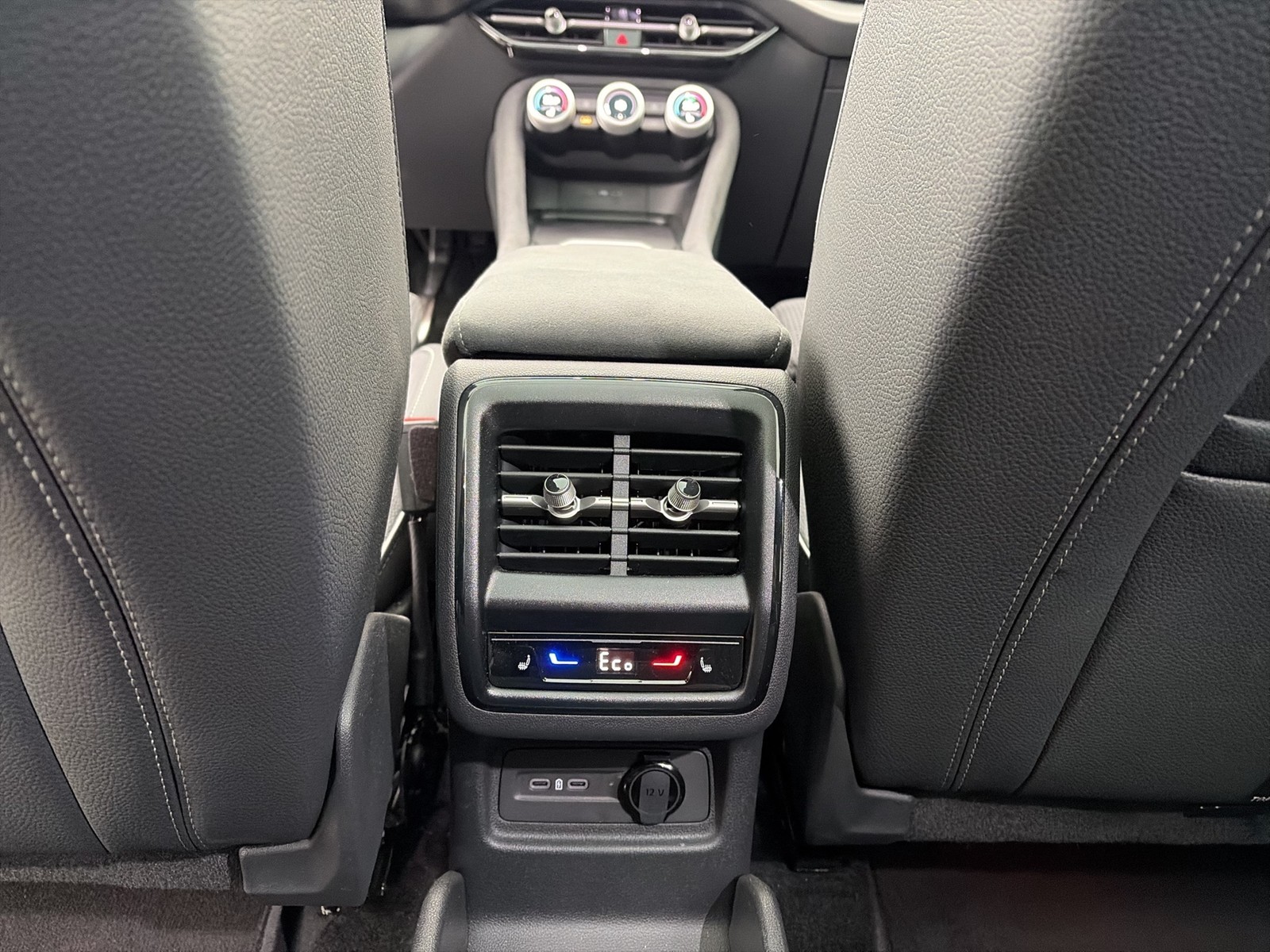 Skoda Kodiaq 1.5 iV SPORTLINE PANO CAM ACC LM19 MATRIX