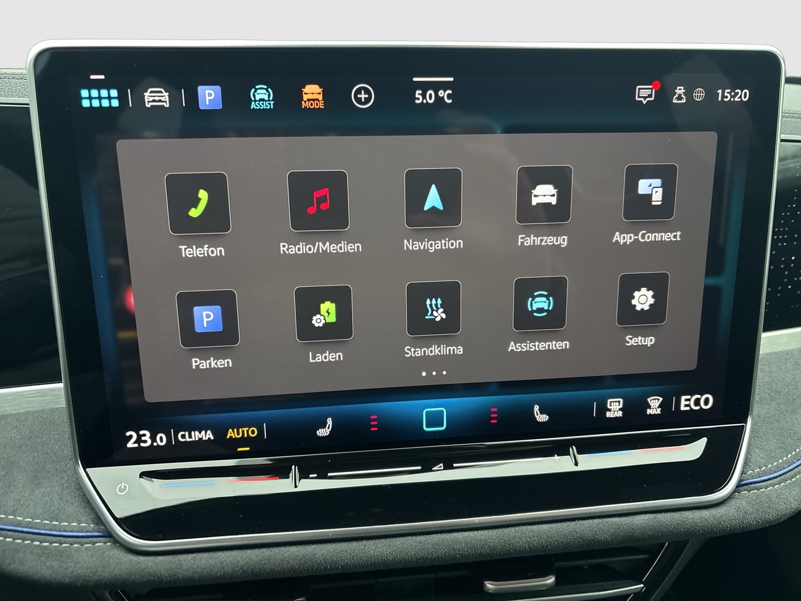 Volkswagen Passat Variant 1.5 HYBRID R-LINE NEUESMODELL AHK