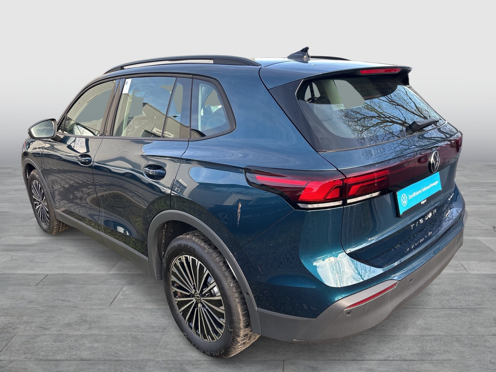 Volkswagen Tiguan 1.5 HYBRID LIFE NEUES MODELL AHK CAM LM18