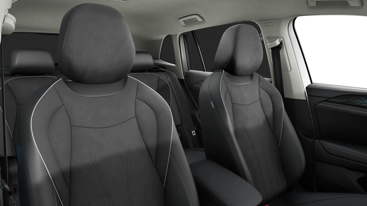 Volkswagen Tiguan 2.0 ELEGANCE 4X4 AHK CAM ACC LM18 NAVI