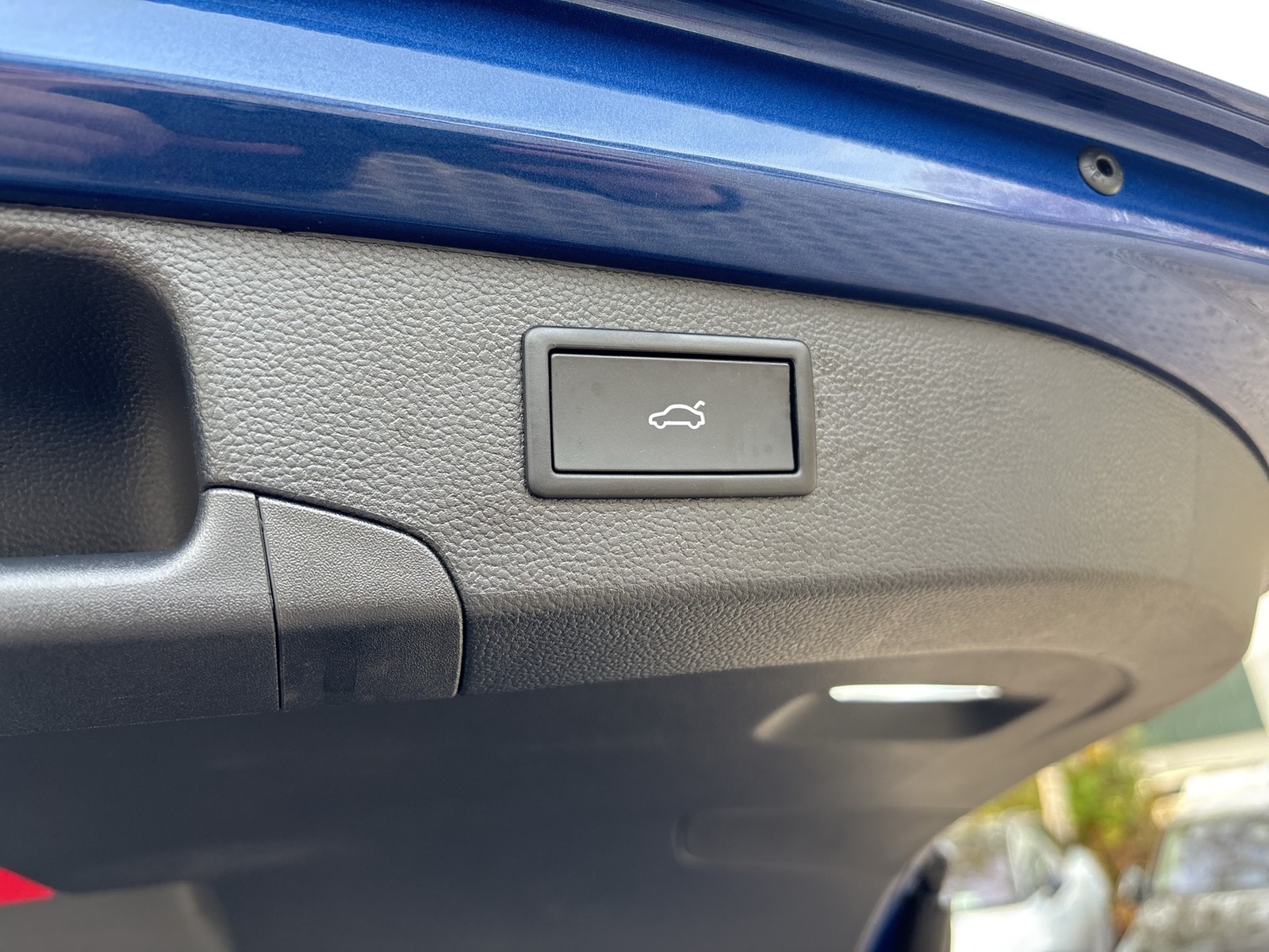 Volkswagen Passat Variant 2.0 ELEGANCE 4X4 NEUES MODELL AHK