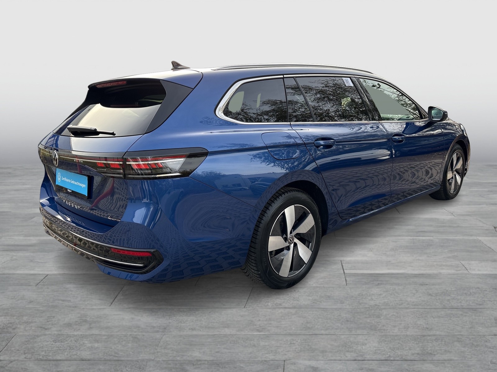 Volkswagen Passat Variant 2.0 ELEGANCE 4X4 NEUES MODELL AHK